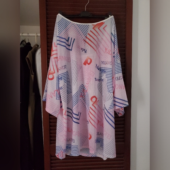 Cover up and Bikini 5 XL - Picture 3 of 7